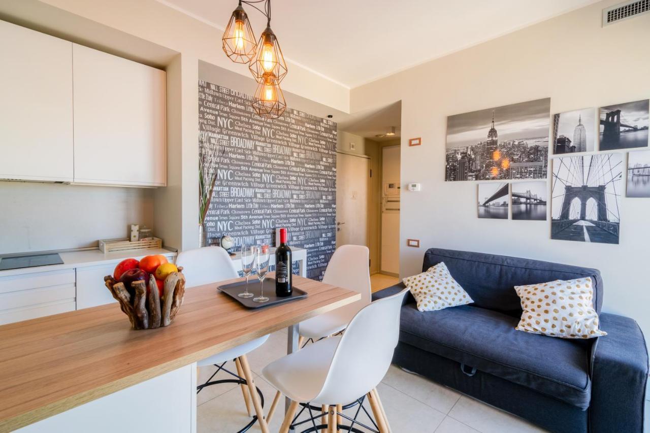 Angel'S Traveller'S Apartment Πάρμα Εξωτερικό φωτογραφία